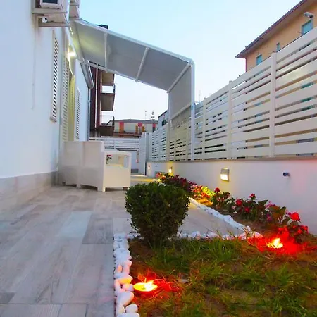 Guest house A Due Passi Dal Mare 4*