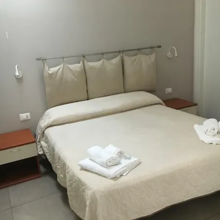 A Due Passi Dal Mare Konukevi