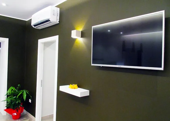 A Due Passi Dal Mare 招待所 4*