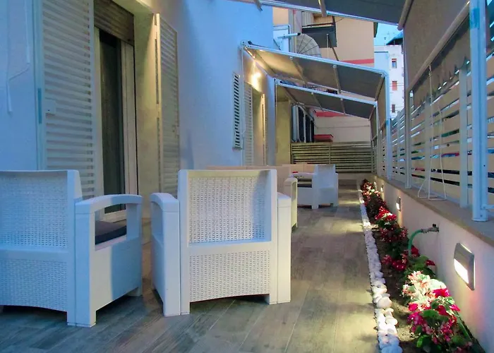 A Due Passi Dal Mare